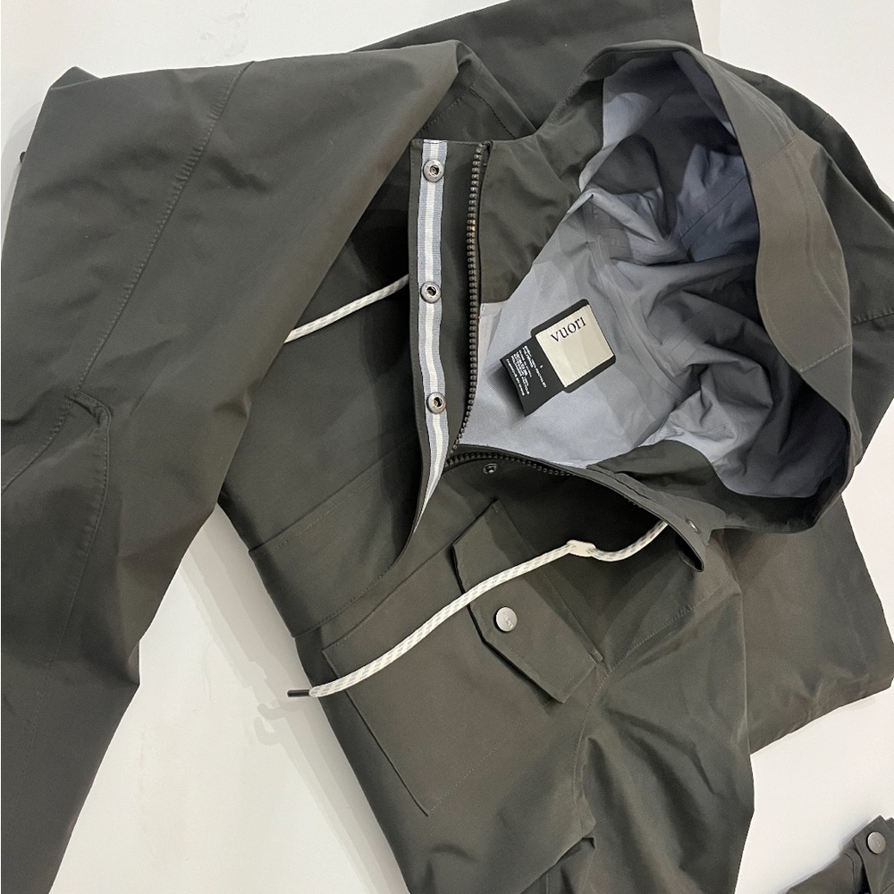 WOMEN'S PALISADES RAIN JACKET